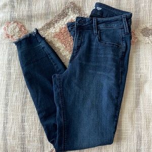 Old Navy Rockstar Super Skinny Ankle Mid-Rise Jean